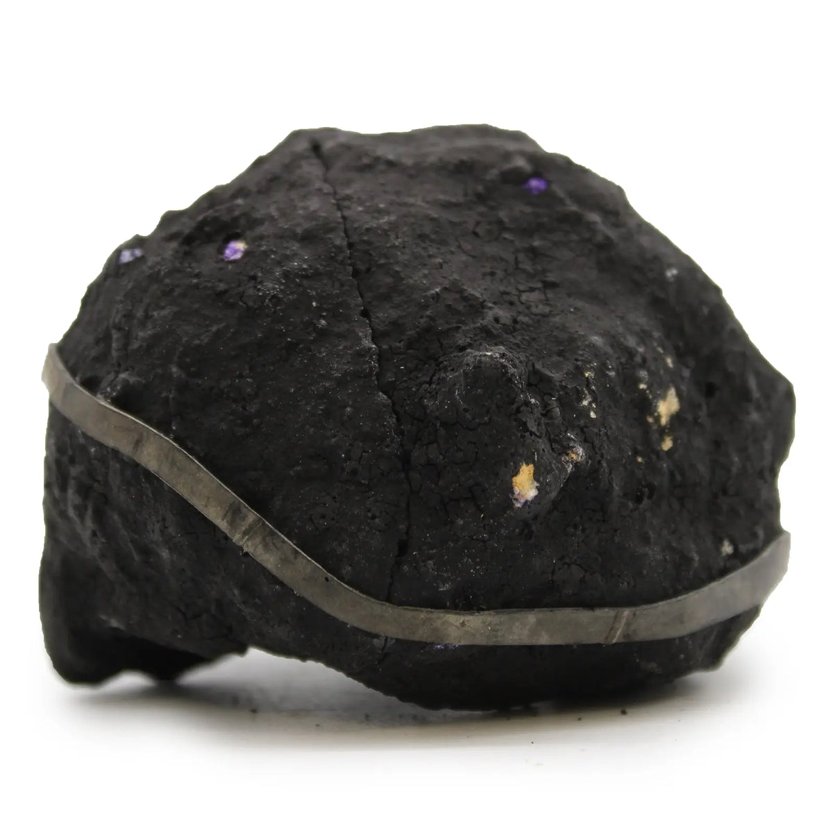 Calcit-Geode gefärbt – Schwarzgestein, Violett – Ansicht 2