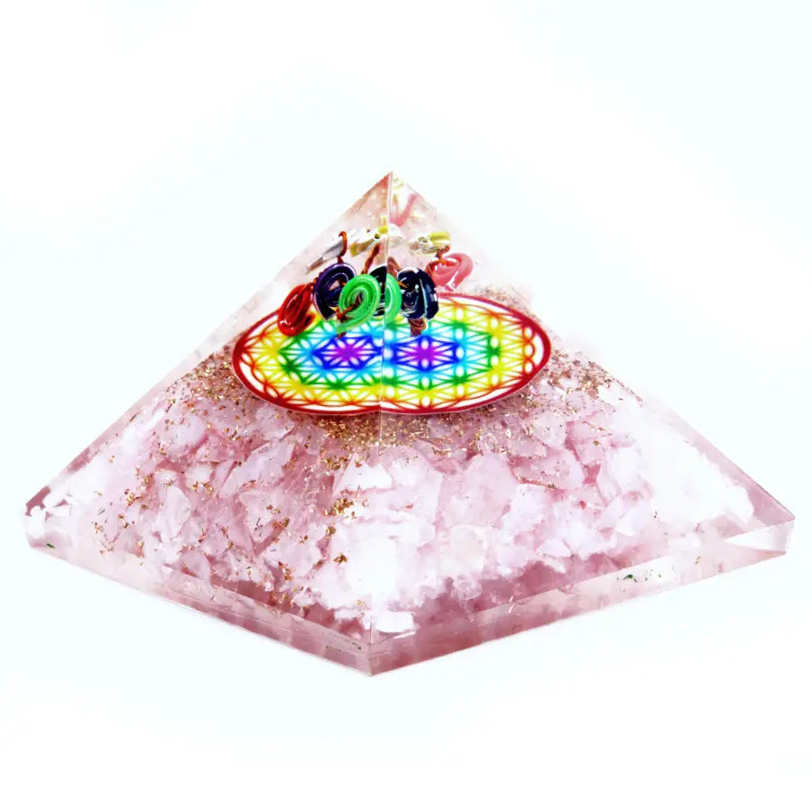 Orgonit-Pyramide – Rosenquarz und Blume des Lebens, 70 mm – Orgonit-Pyramide mit Rosenquarz und dem Symbol der Blume des Lebens