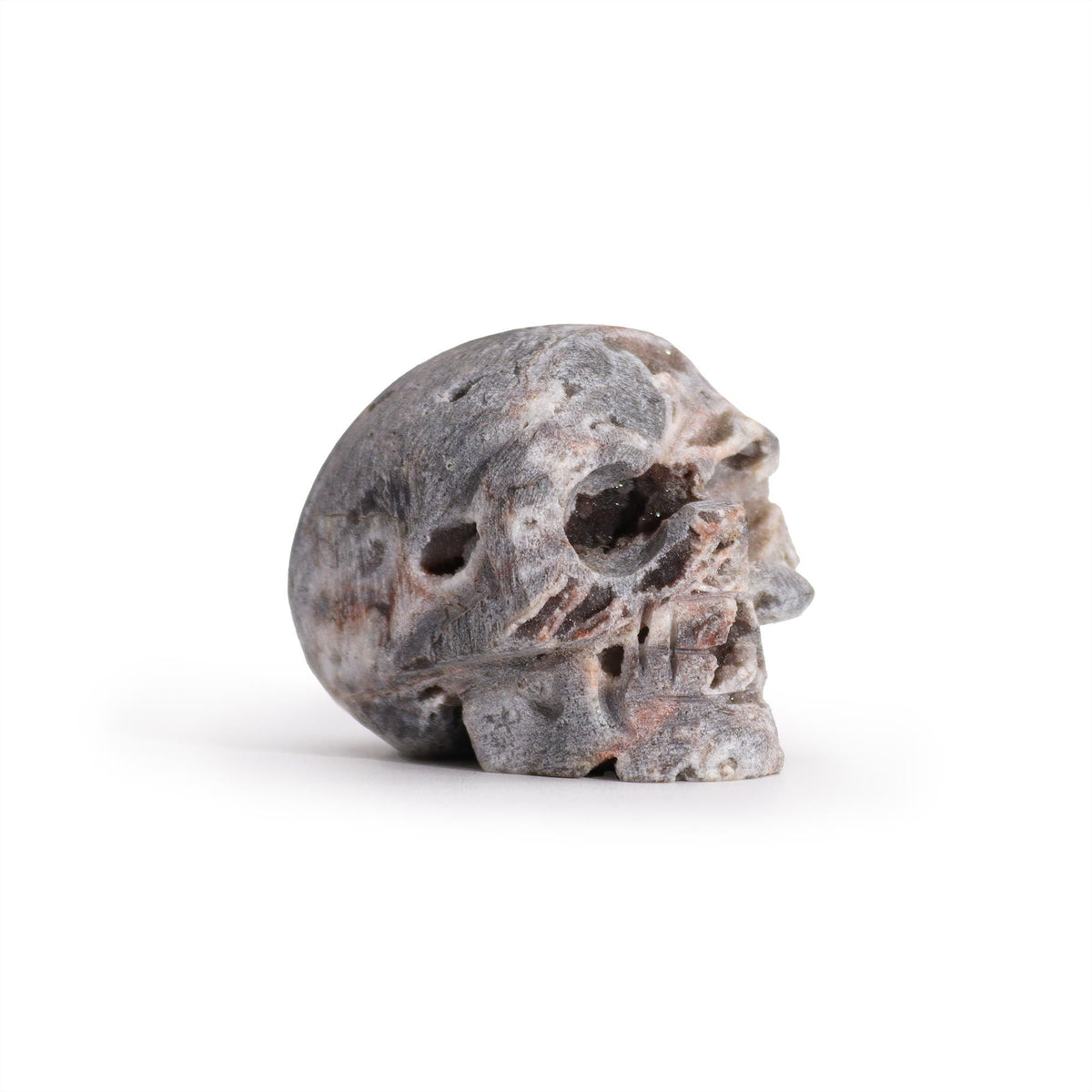 Totenkopf aus Calcit-Geode, ca. 4,5 cm