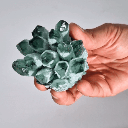 Quarz-Cluster Grüner Phantomquarz, ca. 8 cm