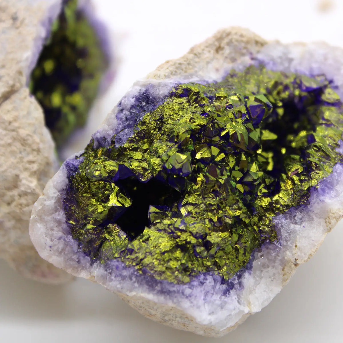 Calcit-Geode gefärbt – Violett und Gold – Ansicht 2